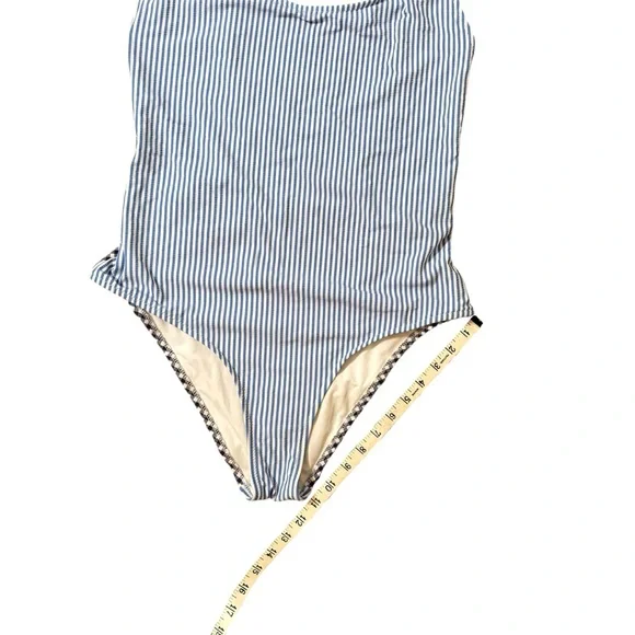 Aerie Navy Blue and White Gingham Striped Seersucker One-Piece Swimsuit Size L - Picture 12 of 15